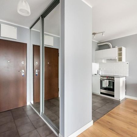 Metro Mlynow Silver Apartment Warsawa Bagian luar foto