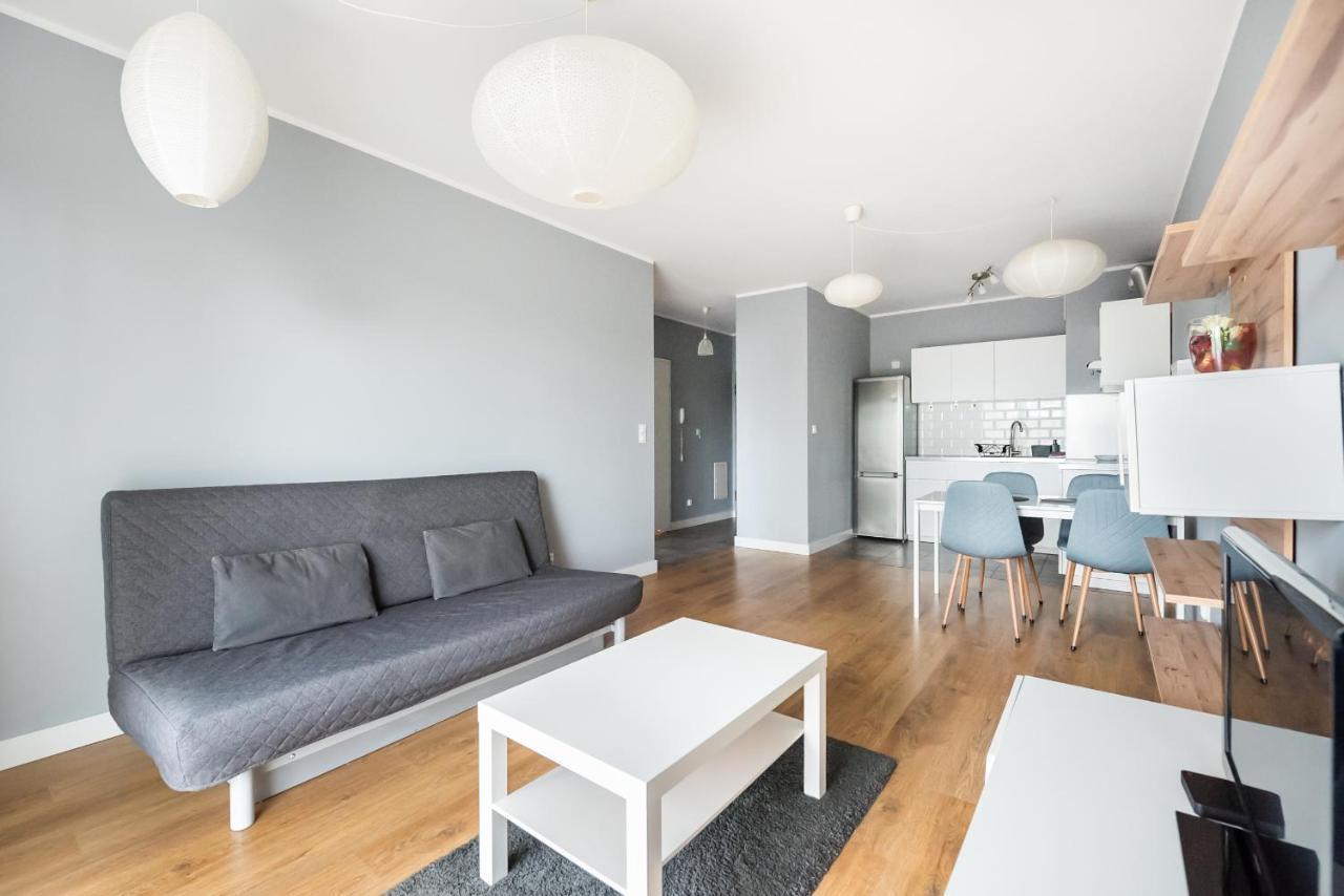 Metro Mlynow Silver Apartment Warsawa Bagian luar foto