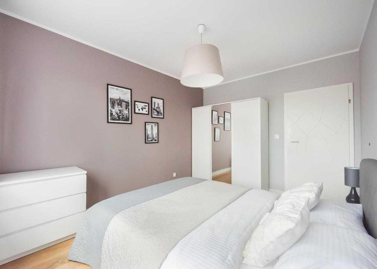 Metro Mlynow Silver Apartment Warsawa Bagian luar foto